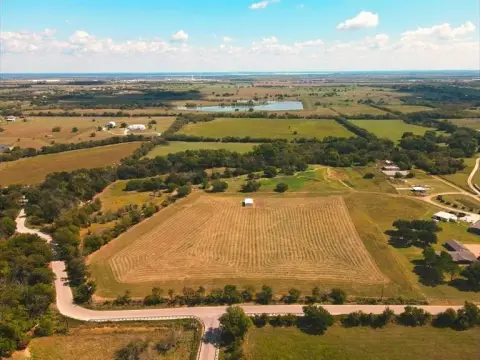 71 Acres in Sanger, TX
