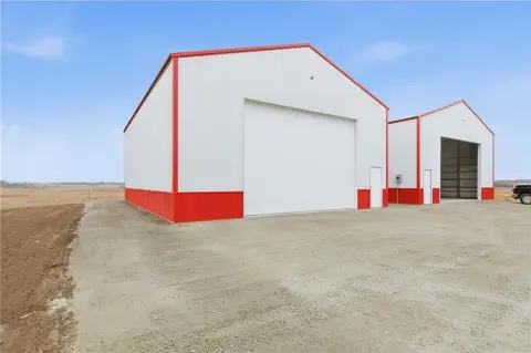 New Storage Building Near Interstate
