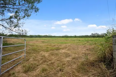 25 Acres Ideal South Texas Land
