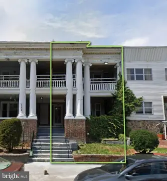 Philadelphia Multifamily Property for Sale