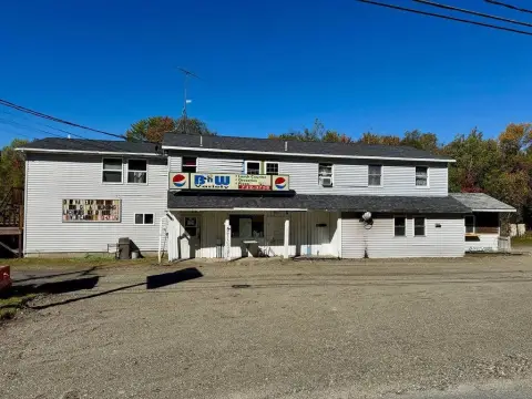 Versatile Multi-Use Property in Maine