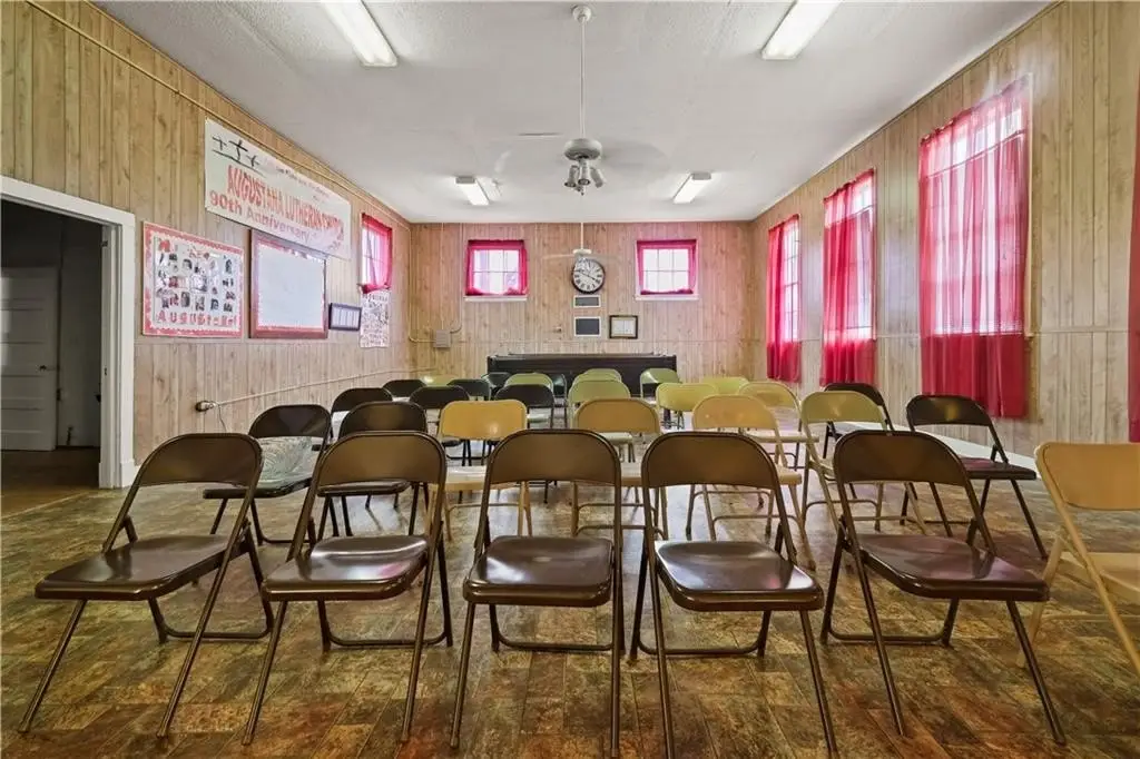 Picture 9