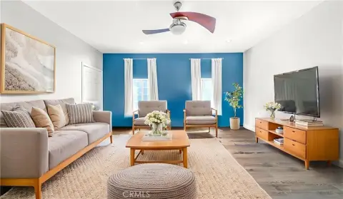 Los Angeles Duplex in Belmont Square