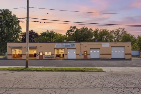 Three-Unit Automotive Shop