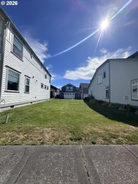 Columbia River View Home Lot