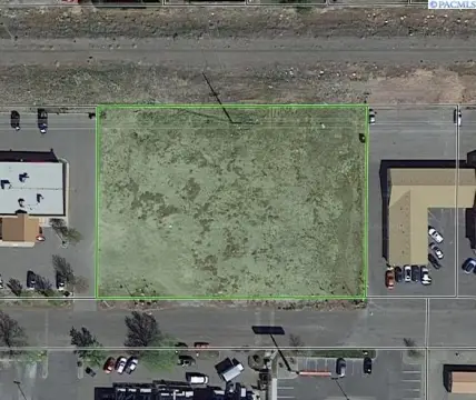 Commercial Land Near Retail