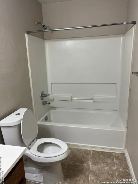 Picture 25