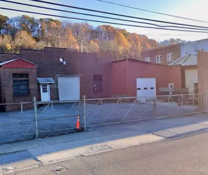 Versatile Warehouse and Office Space