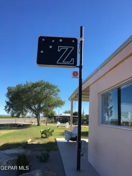 Charming Renovated Motel/Airbnb Investment