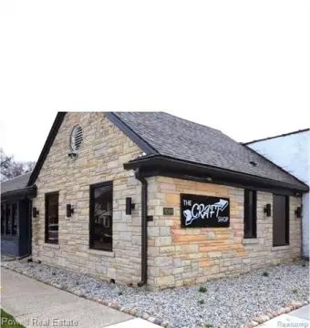 Detroit Retail/Office Opportunity