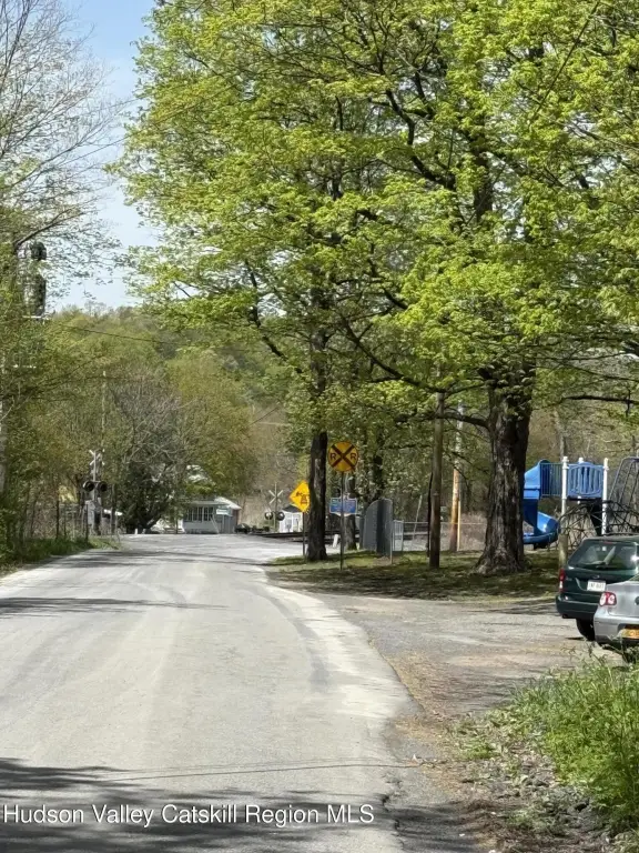 Picture 5