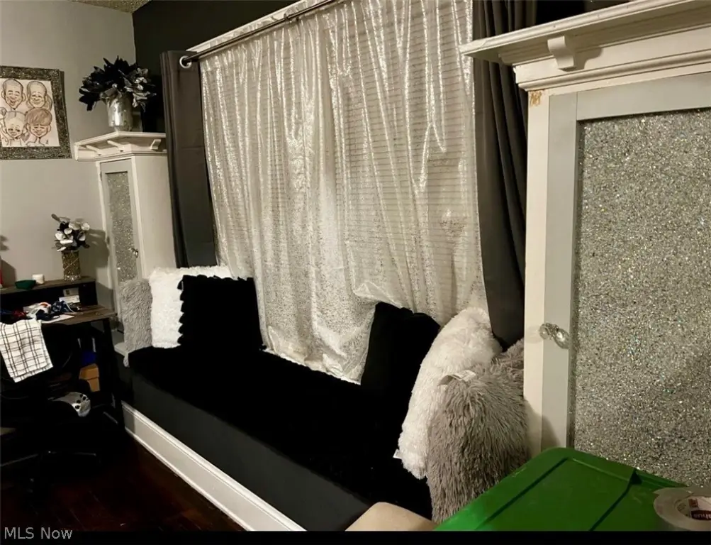 Picture 16