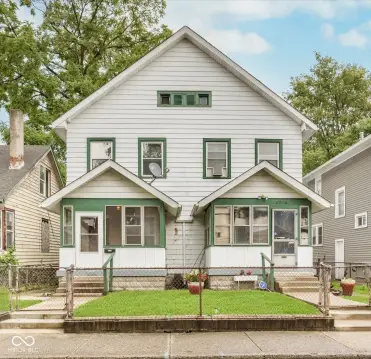 Spacious Duplex with Income Potential