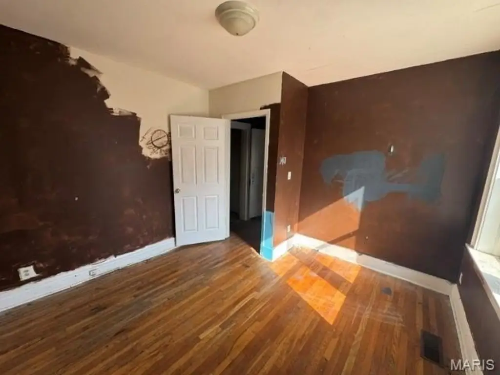 Picture 18