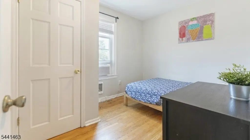 Picture 17