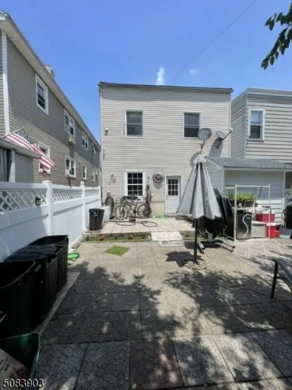 Picture 13