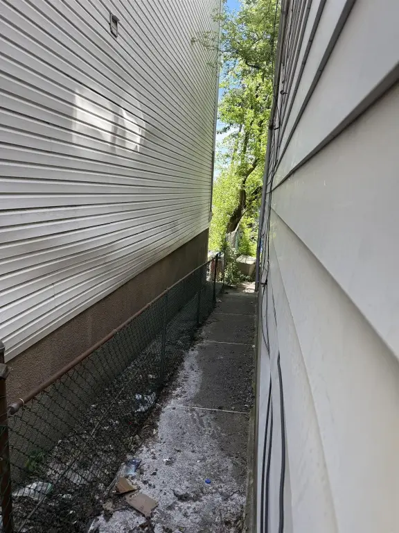 Picture 25