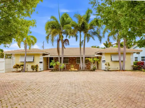 Remodeled Duplex with Private Yards