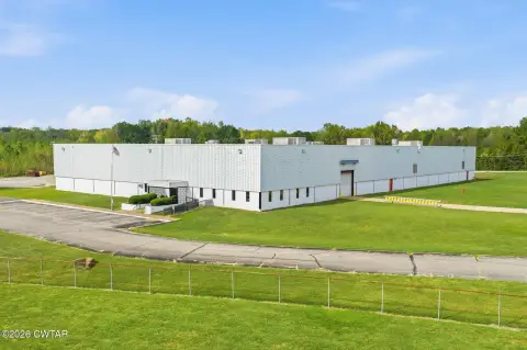 Manufacturing Facility with Crane System