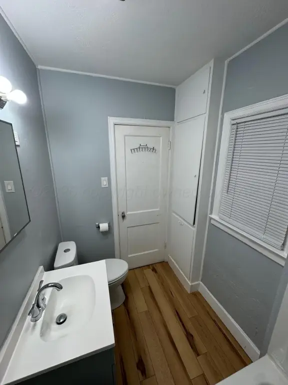 Picture 30