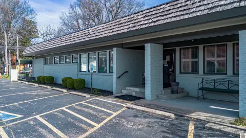 Versatile Commercial Property in Midtown