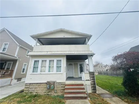 Updated Duplex in Cleveland, OH