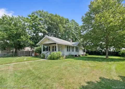 Double Lot Near Downtown Ferndale