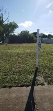 Residential Land in Davie, Florida