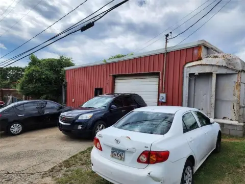 Industrial Building with Outdoor Storage