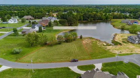 Residential Lot in Parkview Estates