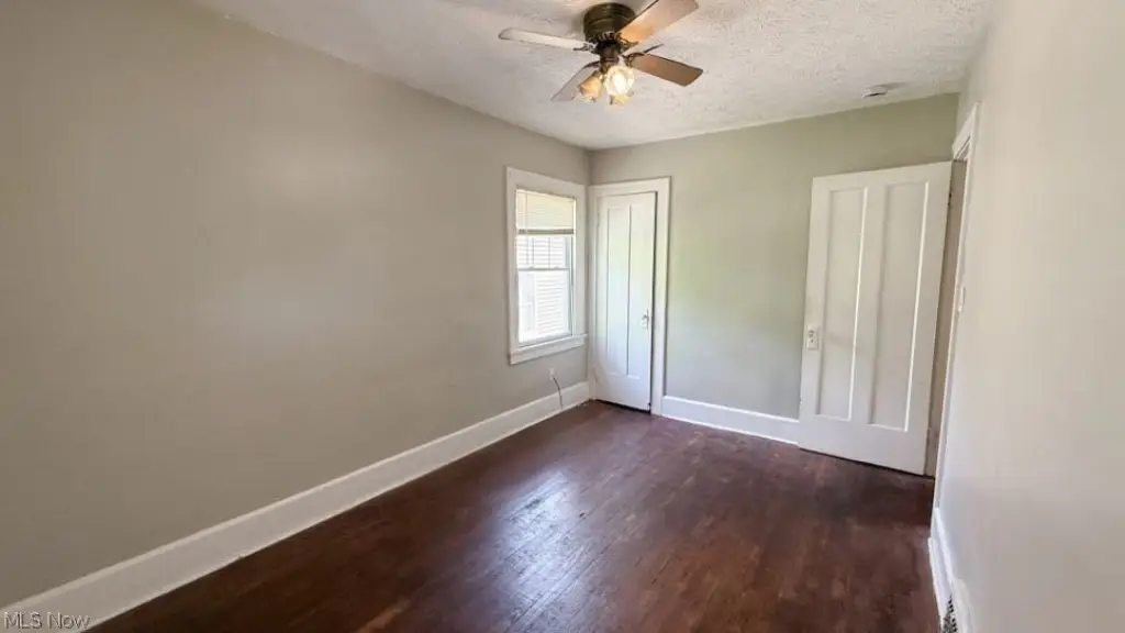 Picture 19