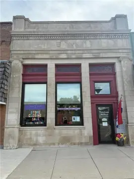Downtown Walnut Grove Commercial Building