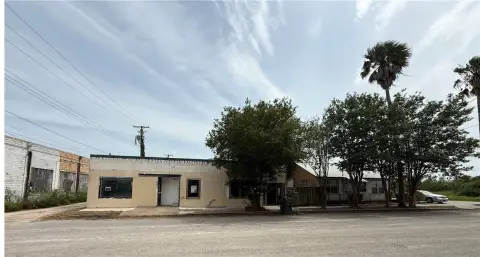 Commercial Property in Central Alice, TX