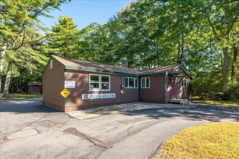 Mixed-Use Property with Service Workshop