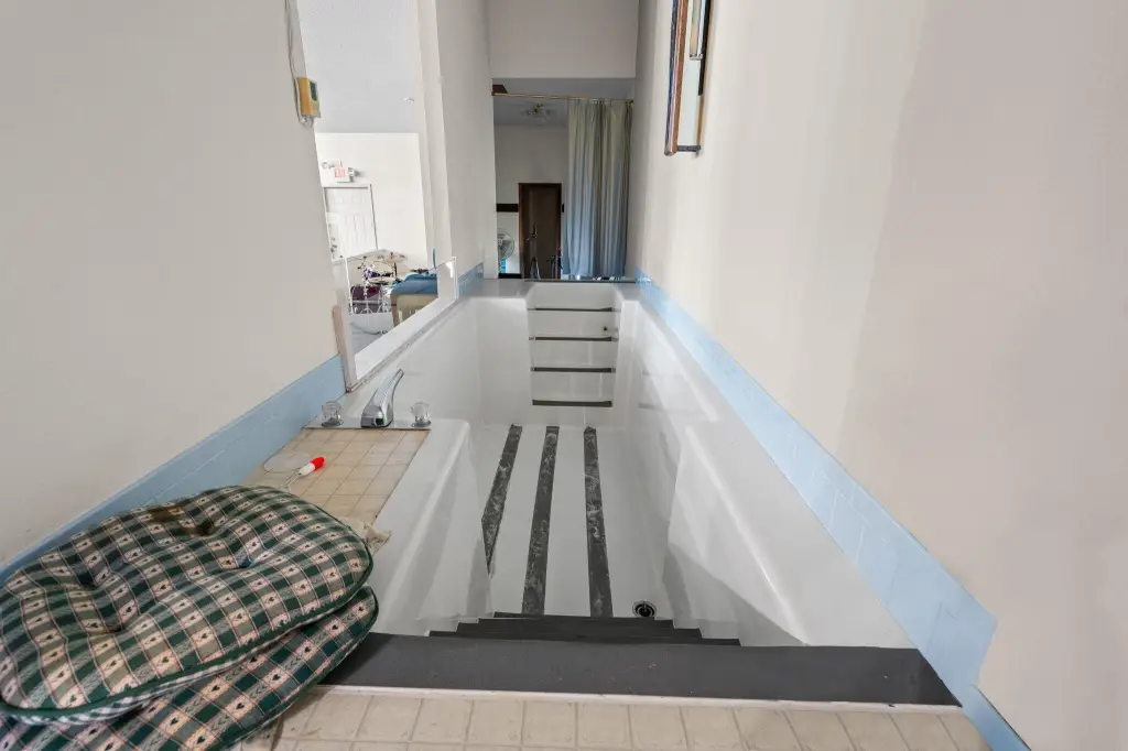 Picture 30
