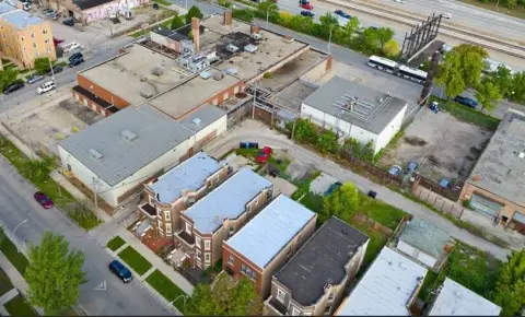 Picture of Warehouses at W Harrison St 3659, Chicago, IL