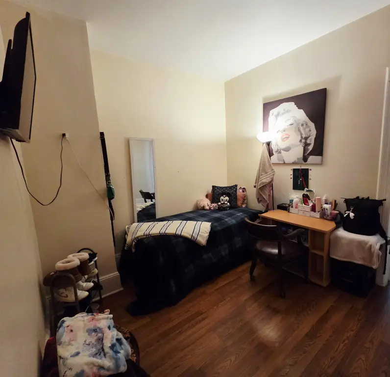 Picture 16