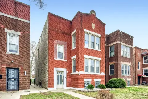 Updated Two-Unit Building in Chicago