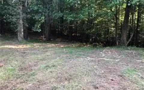 Talking Rock Acreage with Creek