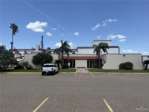 Warehouse with Cold Storage