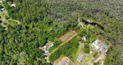 Secluded Lot Near Panama City