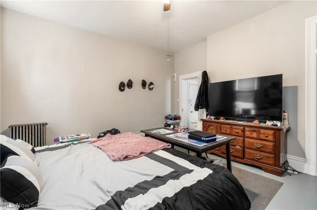 Picture 12