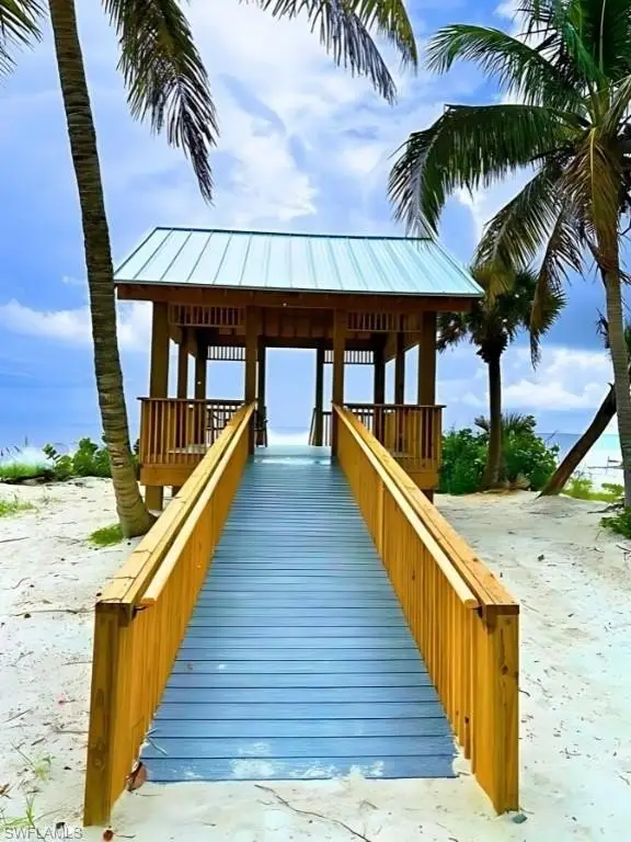 Picture 4