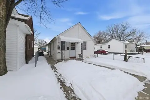 Warren Duplex: Investment Opportunity