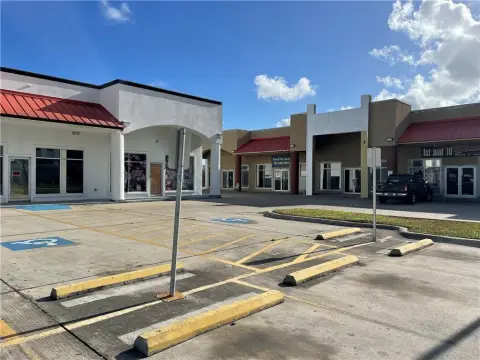 Prime Retail Space Available