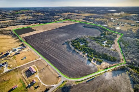 Weston Ranch with Rolling Hills