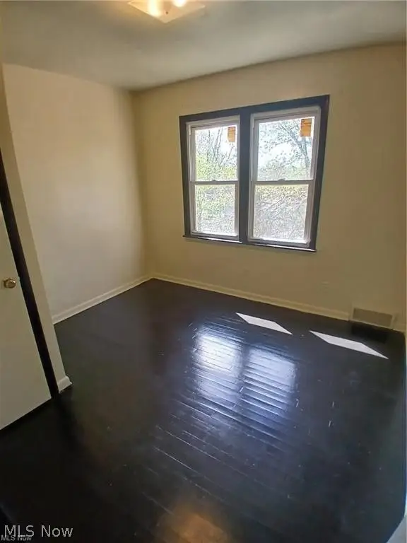 Picture 28