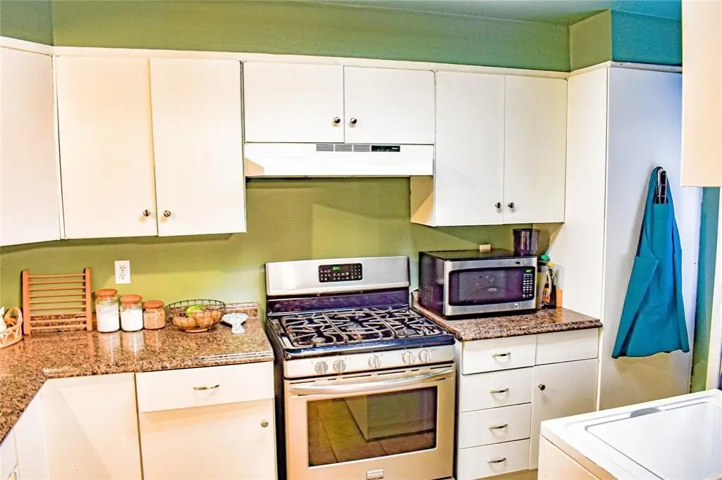 Picture 7