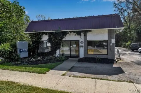 Main Street Commercial Rental Opportunity