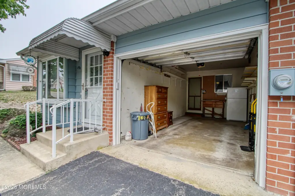 Picture 19